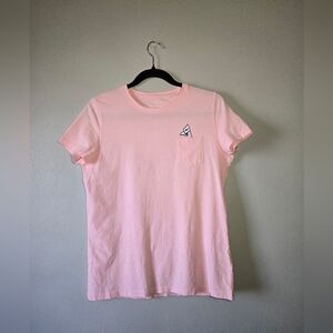 Vineyard Vines Pink “Chip N’ Sip” Graphic Pocket T-Shirt – Women’s Medium